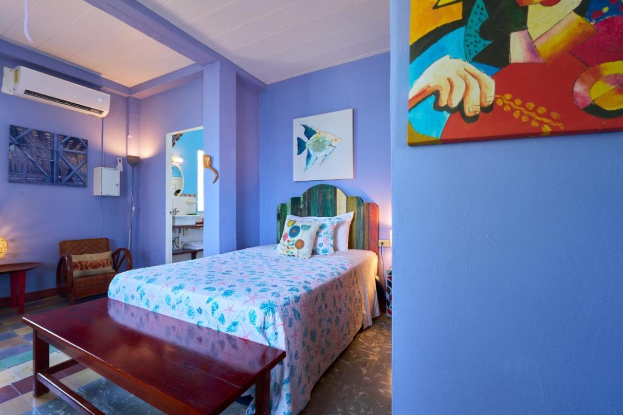 Casa Congo & Casa Rayo Verde - Restaurante - Galeria De Arte Portobelo Buitenkant foto