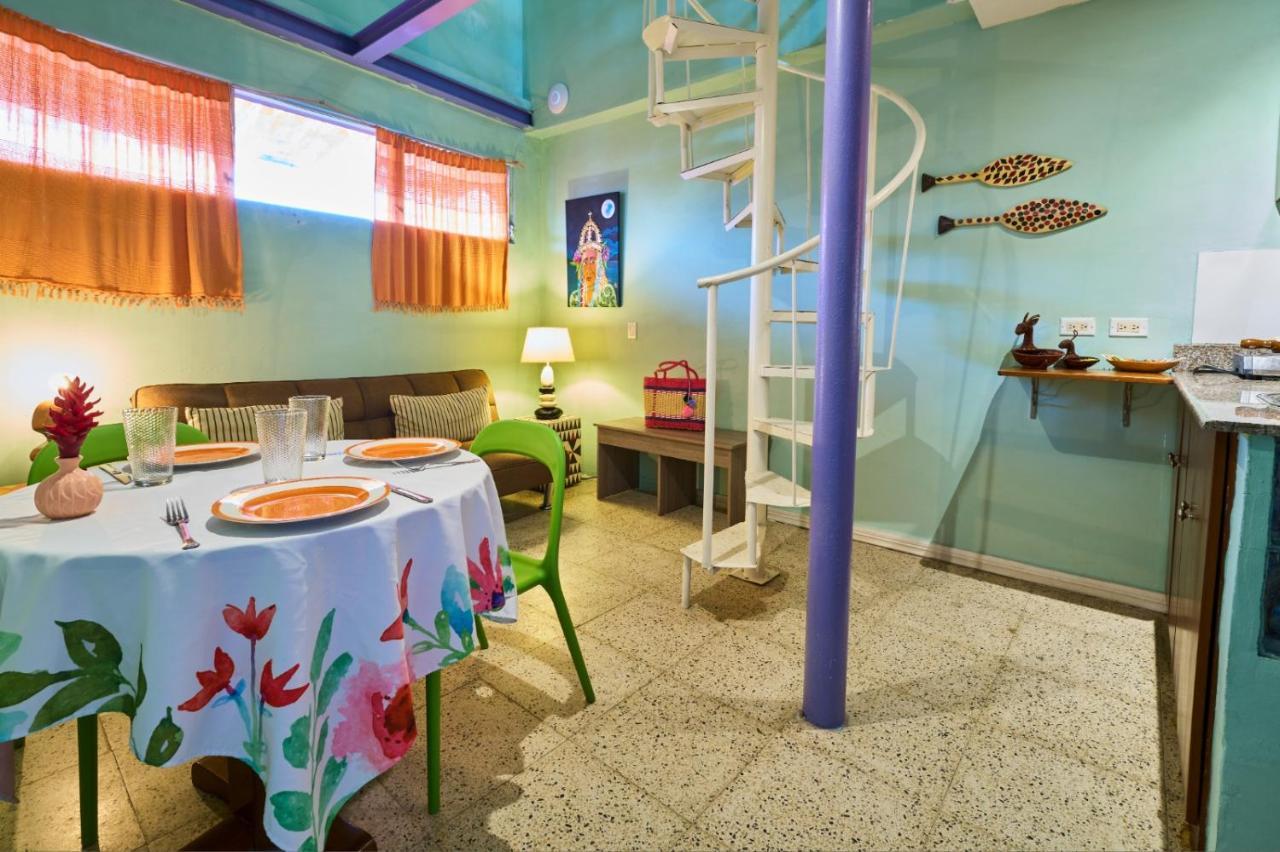 Casa Congo & Casa Rayo Verde - Restaurante - Galeria De Arte Portobelo Buitenkant foto