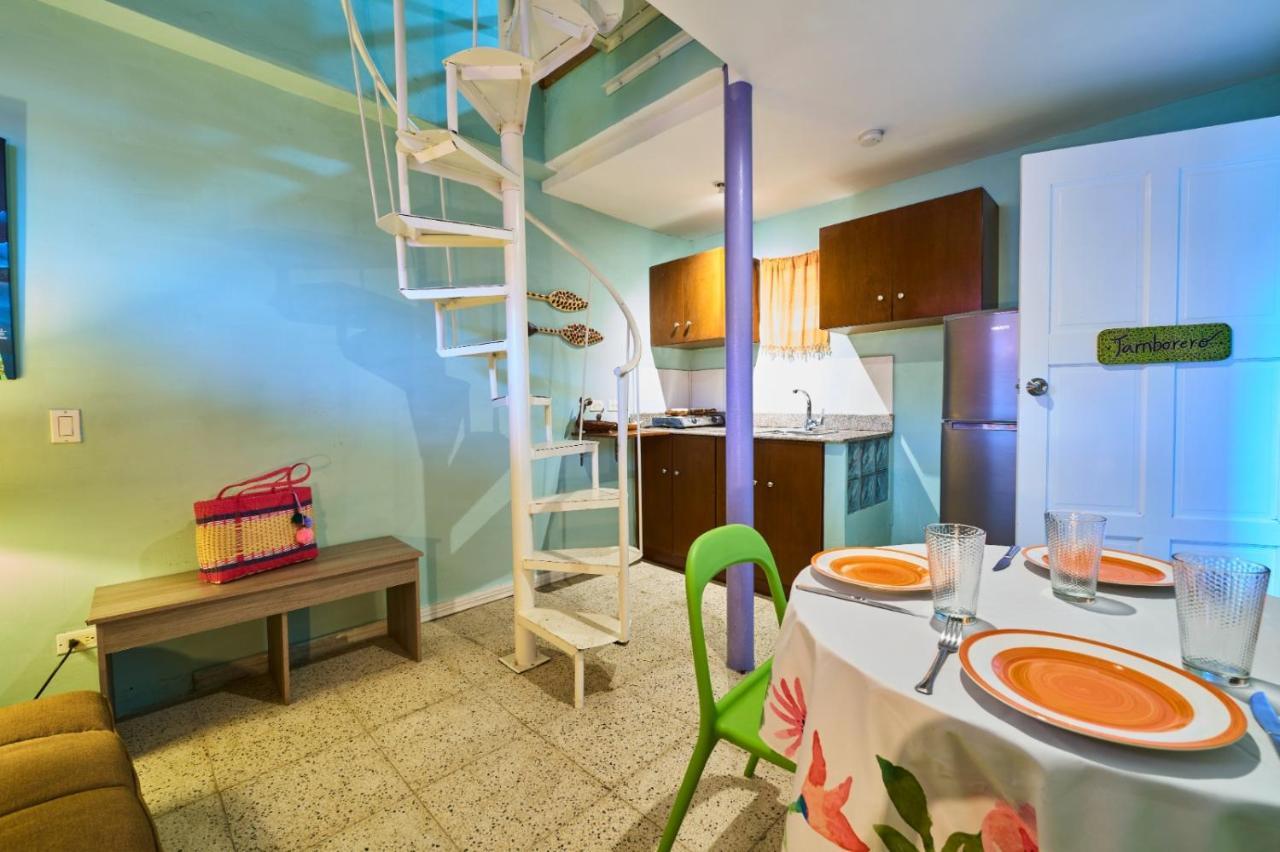 Casa Congo & Casa Rayo Verde - Restaurante - Galeria De Arte Portobelo Buitenkant foto